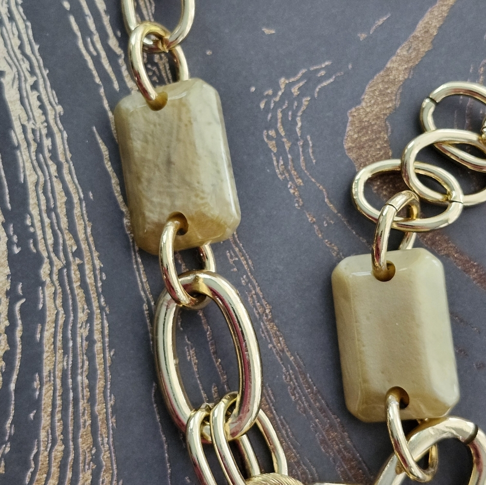 Vintage Chunky Geometric Necklace - Picture 4 of 8